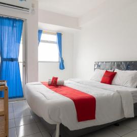 RedLiving Apartemen Gunung Putri - SIROOMS，位于Parungtandjung的酒店