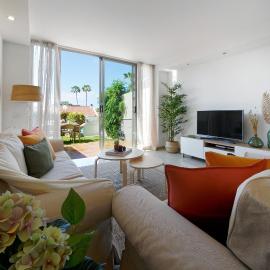 Villa Maya by Maspalomas Holiday Villas，位于帕斯托布兰克的酒店
