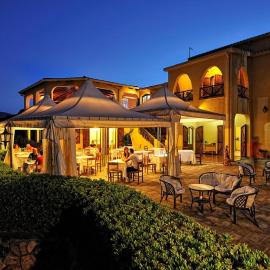 Hotel Genna 'e Masoni，位于卡尔德杜的酒店