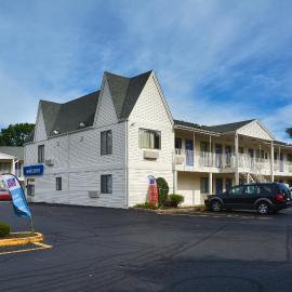 Motel 6-Southington, CT - Hartford，位于绍辛顿的酒店
