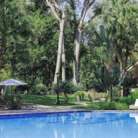 Hotel Resort e Golfe Clube dos 500，位于瓜拉廷格塔的酒店