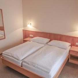 Gasthof Pension Pichlernwirt,位于Himmelberg的酒店