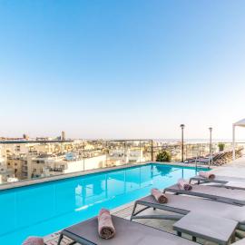 AX The Victoria Hotel，位于斯利马的酒店