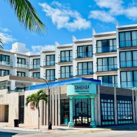 Hotel Puerto Libre，位于科苏梅尔的酒店
