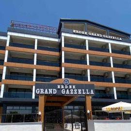 Erdek GRAND GAZZELLA OTEL，位于埃尔代克的酒店
