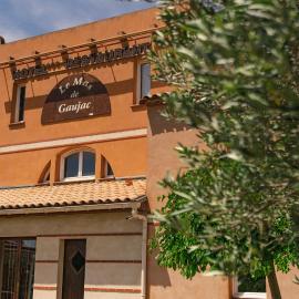 Le Mas De Gaujac，位于莱齐尼昂科尔比埃的酒店