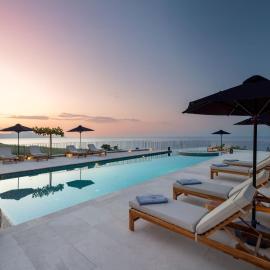 Villa Rodanthi - Chromatic Sunsets by etouri，位于Karotí的酒店