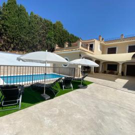 VILLA ZAMORA，位于拜纳的酒店