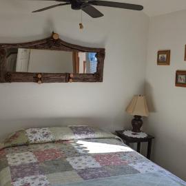 Room #3 at the Apple Place，位于Miramonte的酒店