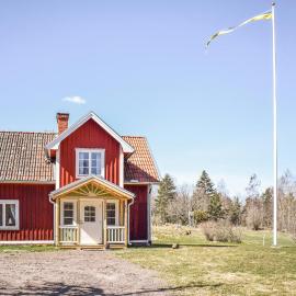 Stunning Home In Ödeshög With Wifi，位于Ödeshög的酒店