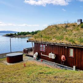 Stunning Home In Malm With Lake View，位于Malm的酒店