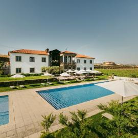 The Manor House Celeirós，位于萨布罗萨的酒店