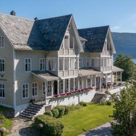 Visnes Hotel Stryn，位于史特林的酒店