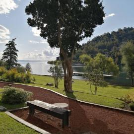 Exclusivo depto en Parque Pinares primera línea lago，位于普孔的酒店