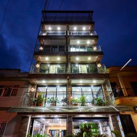 Hôtel d’lyon，位于圣罗莎德卡瓦尔的酒店