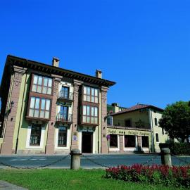Palacio Azcárate Hotel，位于仕格莱的酒店