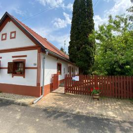 Hétmérföldes Vendégház，位于Szaknyér的酒店