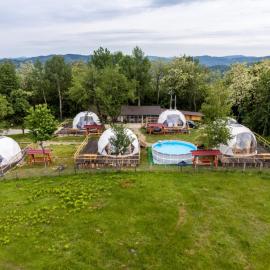 Brancoveanu Glamping，位于Văratici的酒店