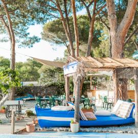 Holiday Eolie Village，位于弗卡诺的酒店