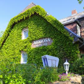 Mimosa House，位于韦斯特兰的酒店