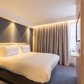 Holiday Inn Express Brussels-Grand-Place by IHG，位于布鲁塞尔的酒店