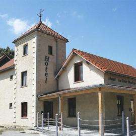 La Tour Des Lys，位于莫伯日的酒店