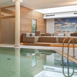 Hotel Meerzeit Binz，位于宾茨的酒店