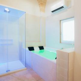 Filia Solis - Old Town SUITEs & SPA，位于布林迪西的酒店