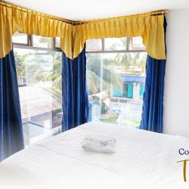 Hotel La Cascada - Lago Agrio，位于新洛哈的酒店