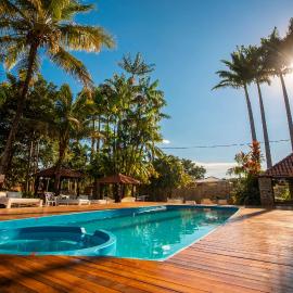 Pousada Villa das Pedras，位于皮雷诺波利斯的酒店