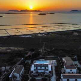 Oasi Guzzetta Hotel&Case Vacanze，位于马尔萨拉的酒店