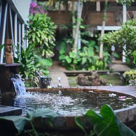 Hare Nua Hotel Boutique,位于安加罗阿的酒店