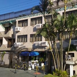 Hotel Nautico,位于瓜拉图巴的酒店