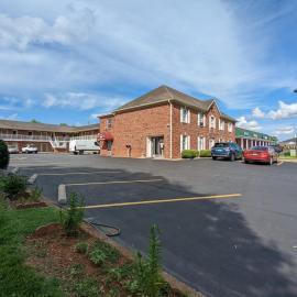 Old Bardstown Inn，位于巴兹敦的酒店