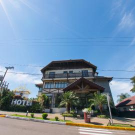 Hotel di Fratelli,位于两兄弟镇的酒店