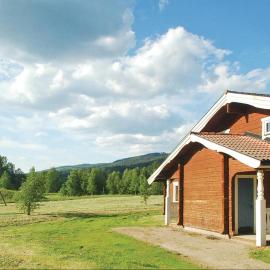 Cozy Home In Sysslebäck With Kitchen，位于布拉纳斯的酒店