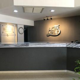 Hotel Lorena,位于洛斯莫奇斯的酒店