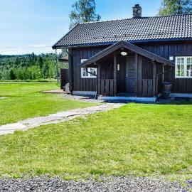 One-Bedroom Holiday Home In Austmarka，位于Austmarka的酒店