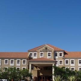 Peermont Mondior Hotel，位于哈博罗内的酒店