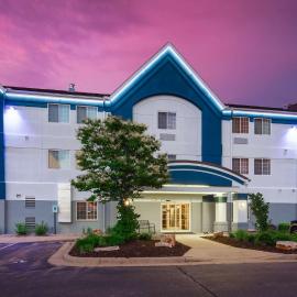 Best Western Plus Wausau-Rothschild Hotel，位于罗斯切尔德的酒店