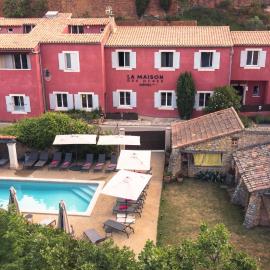 La Maison des Ocres - Provence，位于鲁西永的酒店