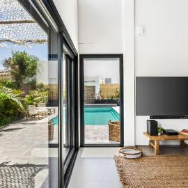 Aria boutique villa，位于Kramim的酒店