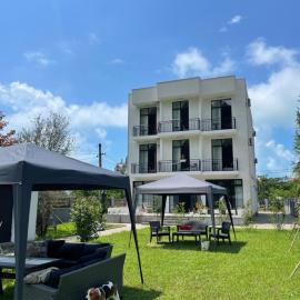 Villa Flora，位于高尼奥的酒店