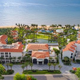 Radisson Resort Phan Thiet，位于潘切的酒店