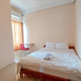 Artayya Puri 3 Syariah near Terminal Caruban Mitra RedDoorz,位于Mejayan的酒店