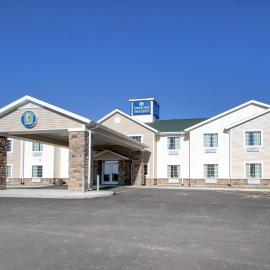 Cobblestone Inn & Suites - Avoca，位于Avoca的酒店