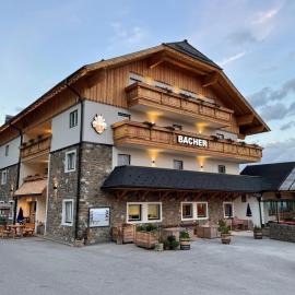 Gasthof Bacher，位于卡奇山口的酒店