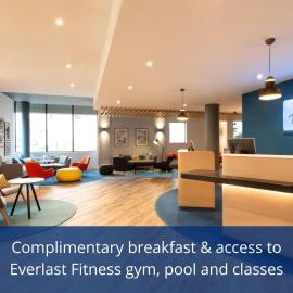 Holiday Inn Express Cheltenham Town Centre by IHG，位于切尔滕纳姆的酒店