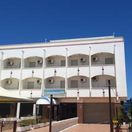 Albergo California,位于莱西纳的酒店