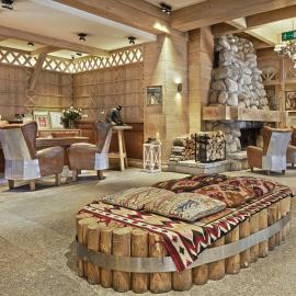 Aries Hotel & SPA Zakopane，位于扎科帕内的酒店